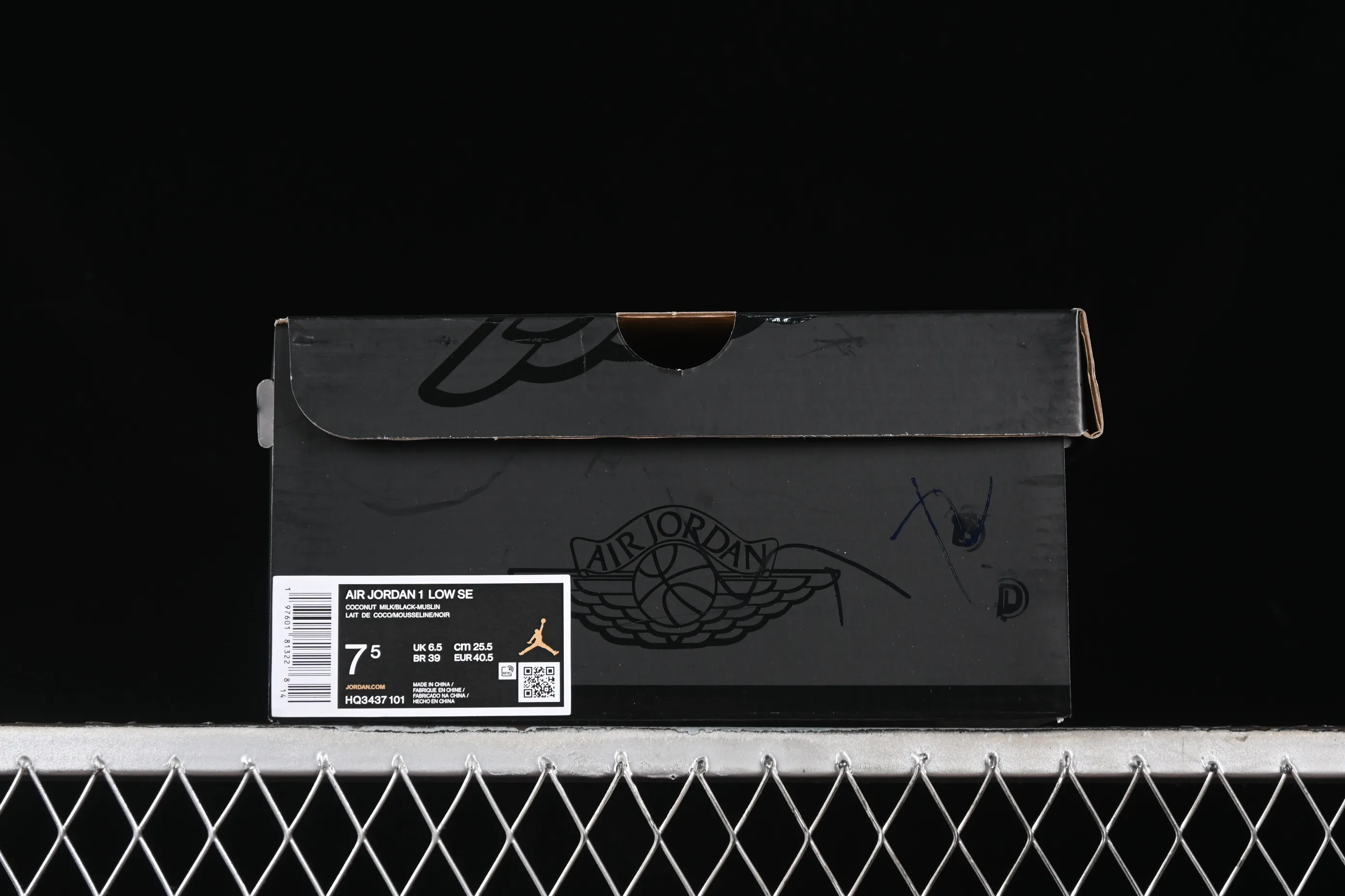 All categories Air Jordan Jordan series basketball shoes Air Jordan 1 Low Air Jordan 1 Low "Coconut Milk Black" AJ1 Joe 1 island style low-top cultural basketball shoes HQ3437-101